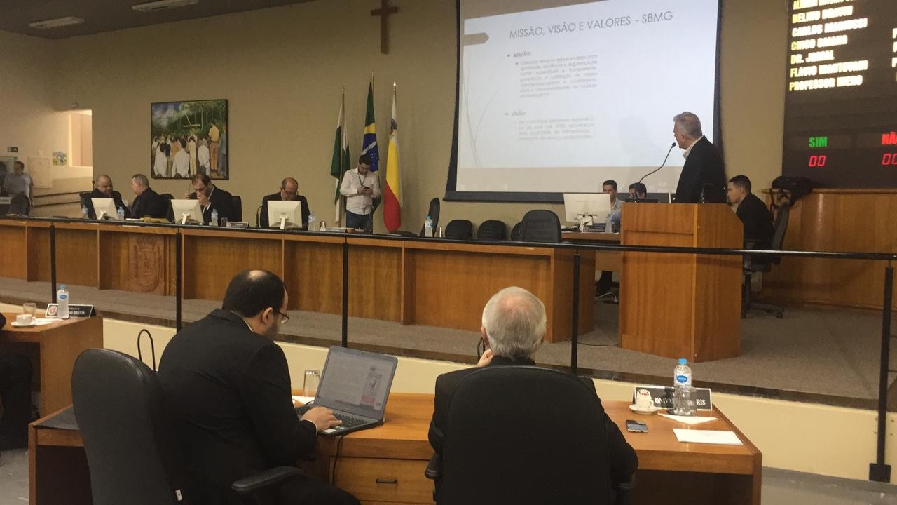 Por que o aeroporto vai deixar de ser economia mista?