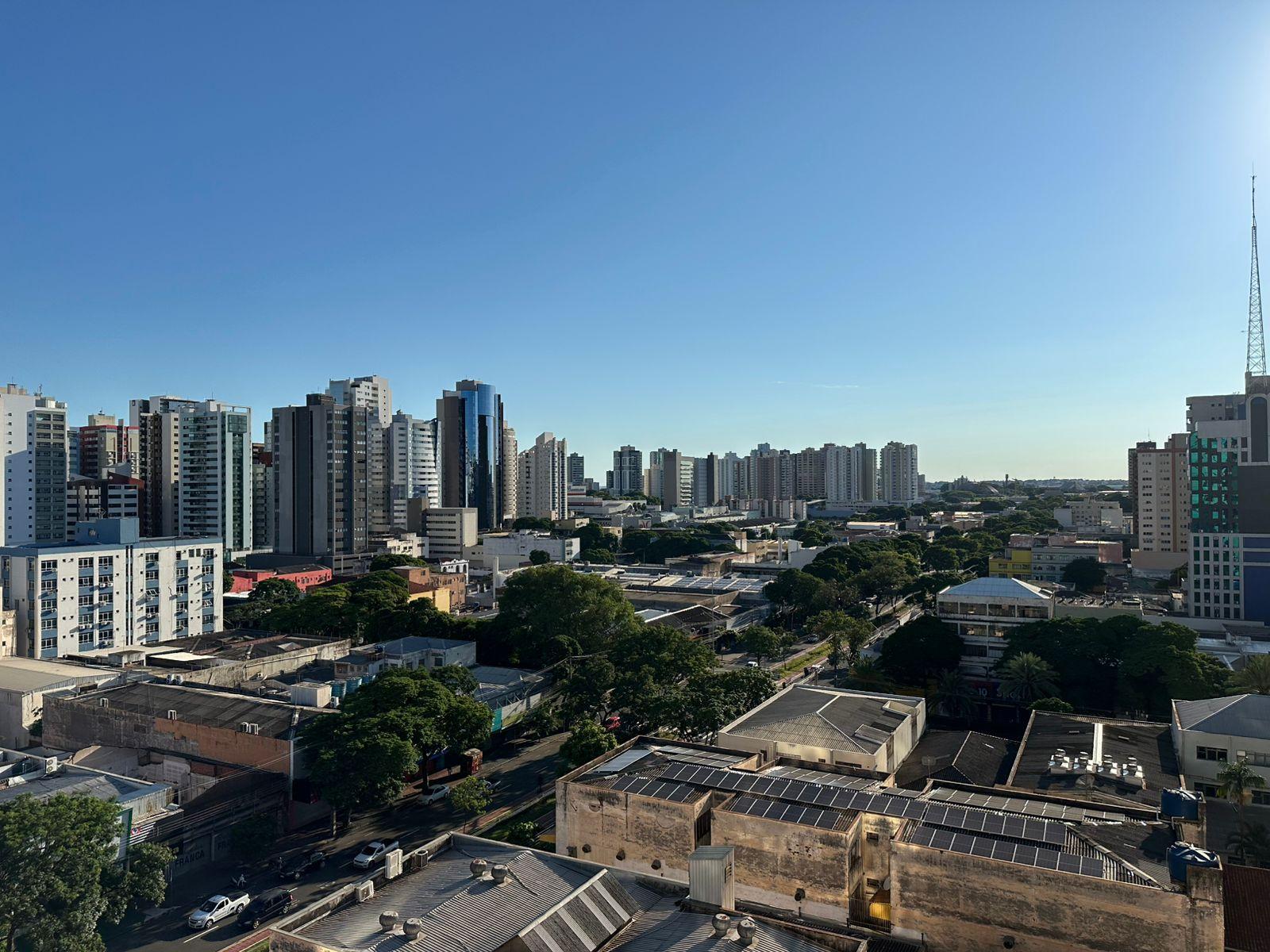 Terça-feira (14) terá tempo seco e ensolarado; veja previsão