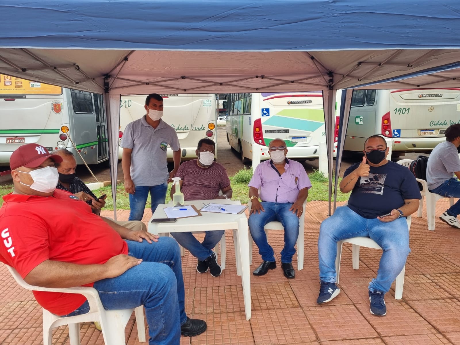 Motoristas do transporte coletivo de Maringá denunciam onda de assaltos a ônibus