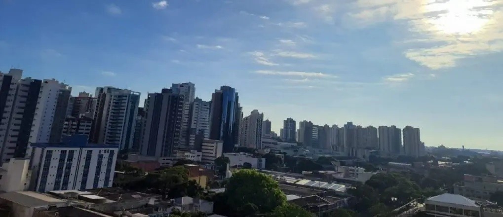 Dia ensolarado e temperatura mais alta: veja a previsão para este sábado (25)