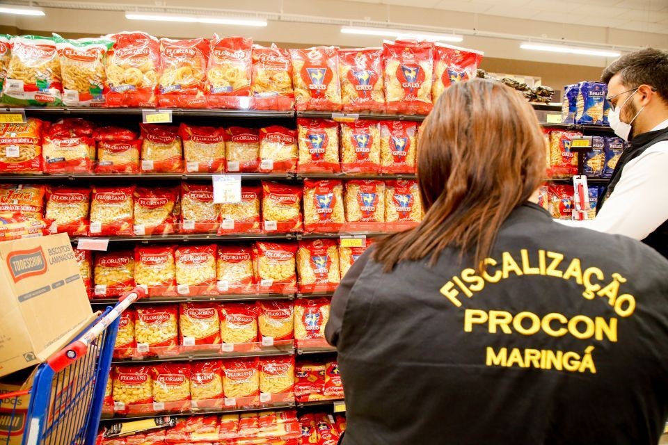 Procon de Maringá inicia pesquisa de preços de itens da cesta básica