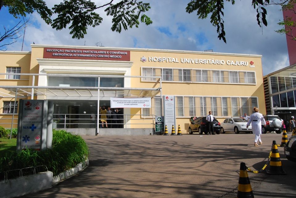 Hospital Universitário Cajuru abre vagas para residência médica