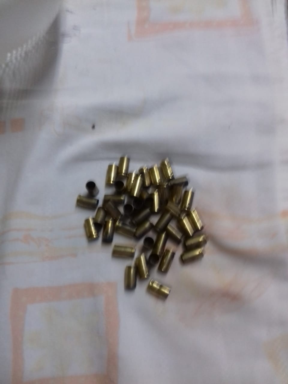 Grupo armado e encapuzado aterroriza moradores do conjunto José Richa