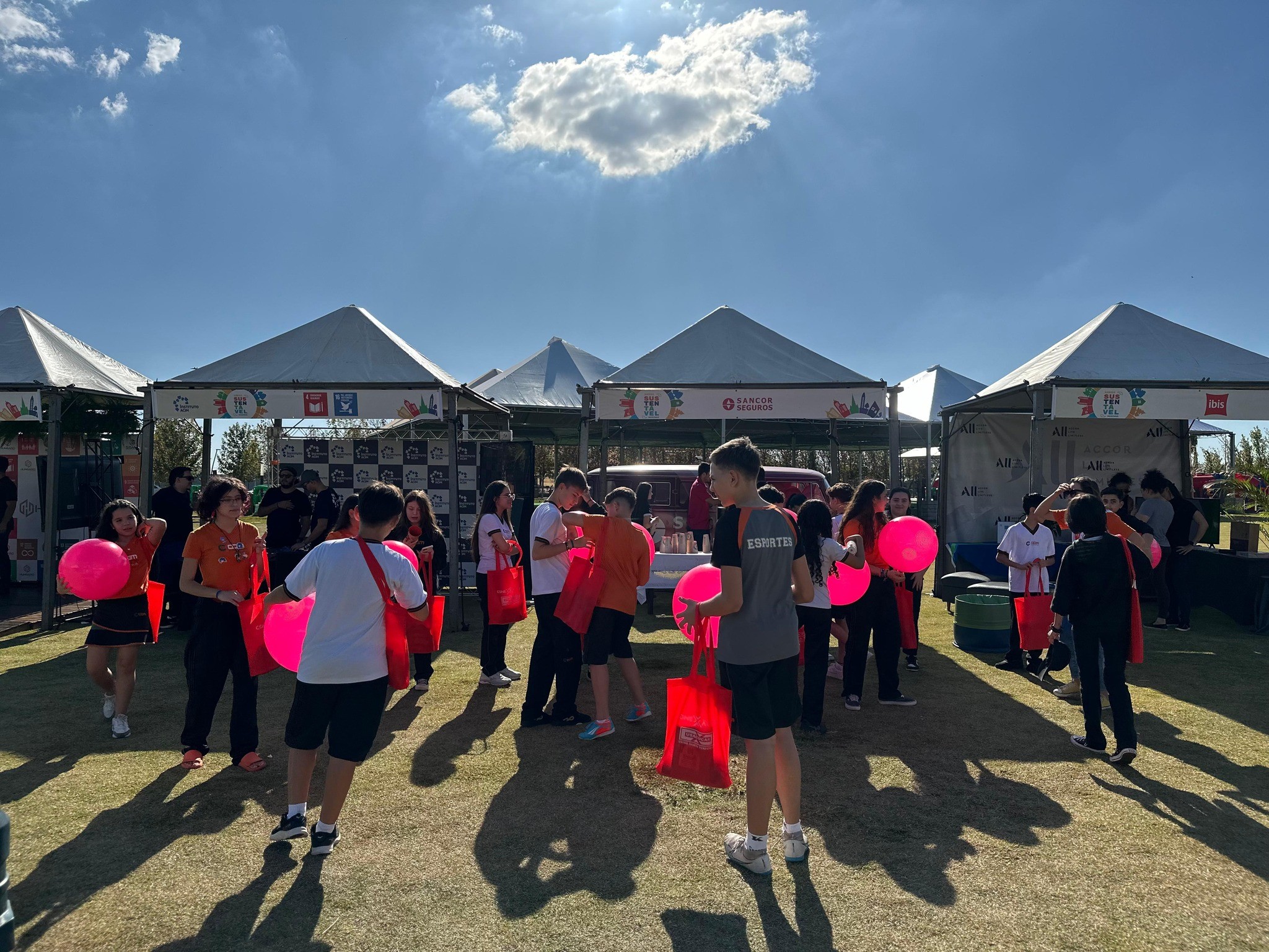 Terceiro dia da Arena Sustentável é realizado neste domingo (9)