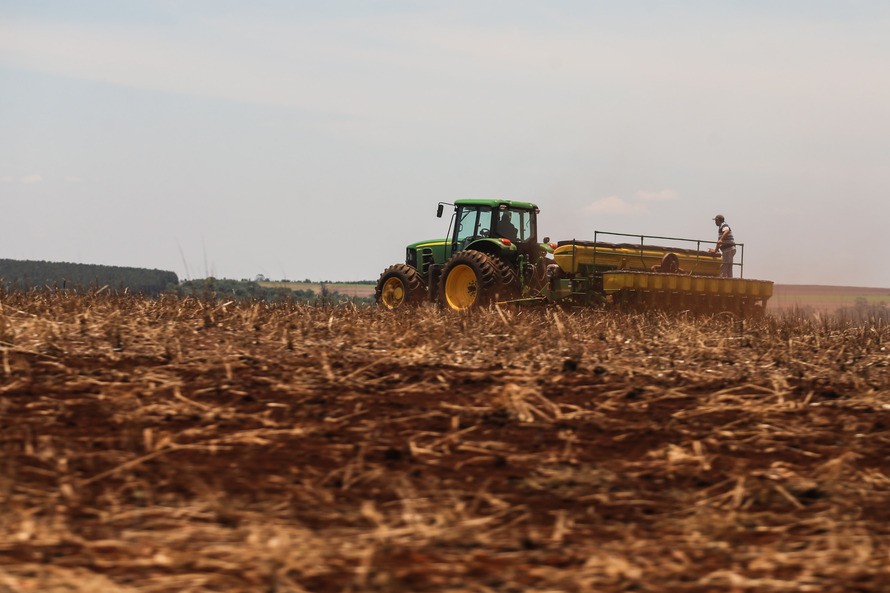 PIB do agronegócio brasileiro teve expansão de 2,4% nos dois primeiros meses de 2020
