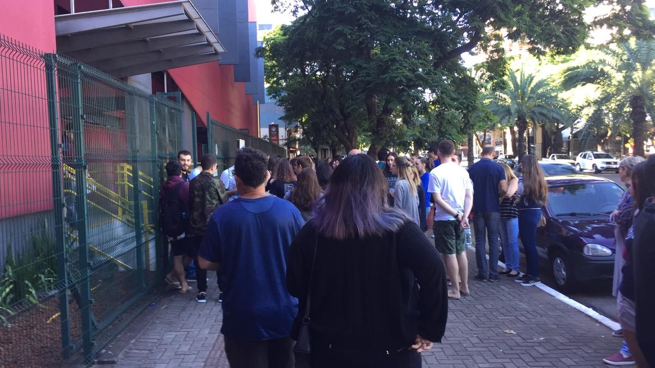 Vestibular de Verão da UEM é realizado