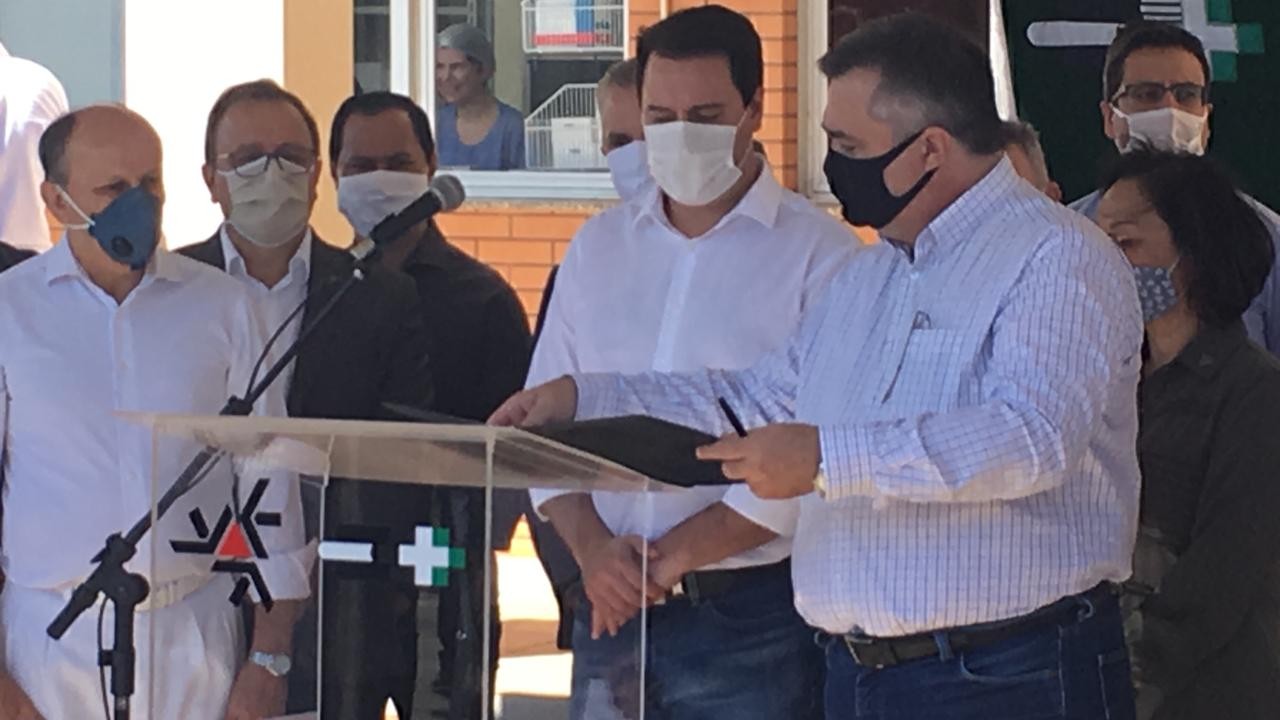 Governo do Estado vai repassar R$ 15 mi para abertura de 20 leitos de UTI