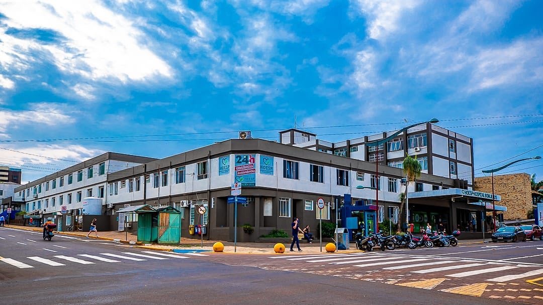 Homem morre após manusear artefatos explosivos, em Toledo