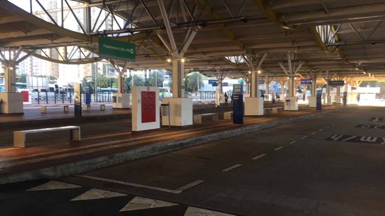 Motoristas da TCCC e da Cidade Verde paralisam as atividades