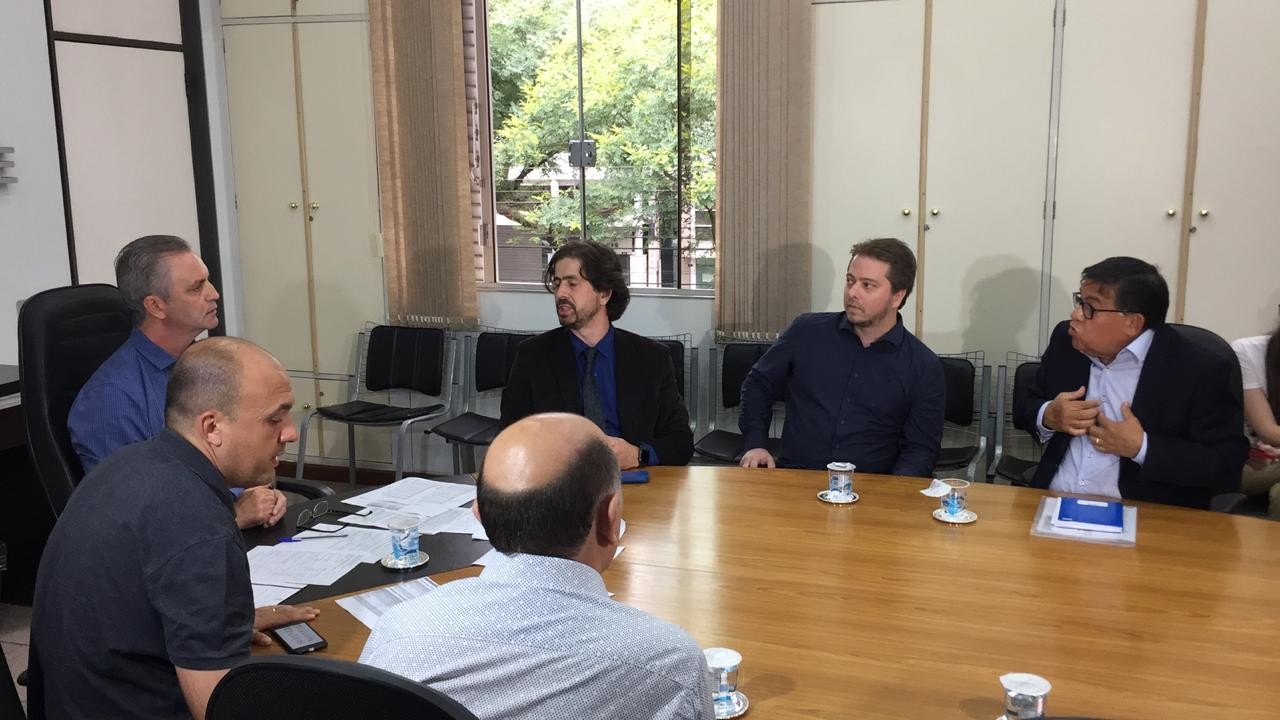 Após reunião tensa, Prefeitura e HC dizem que hospital não fecha