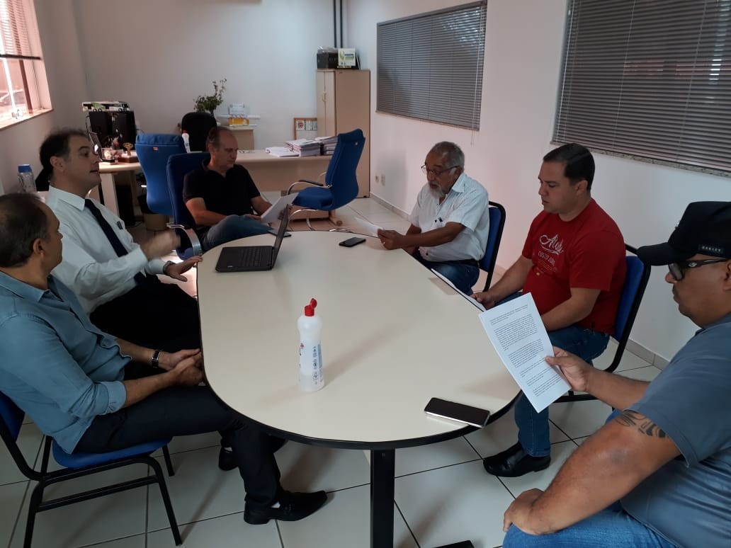 Motoristas do transporte coletivo irão usar máscaras de tecido