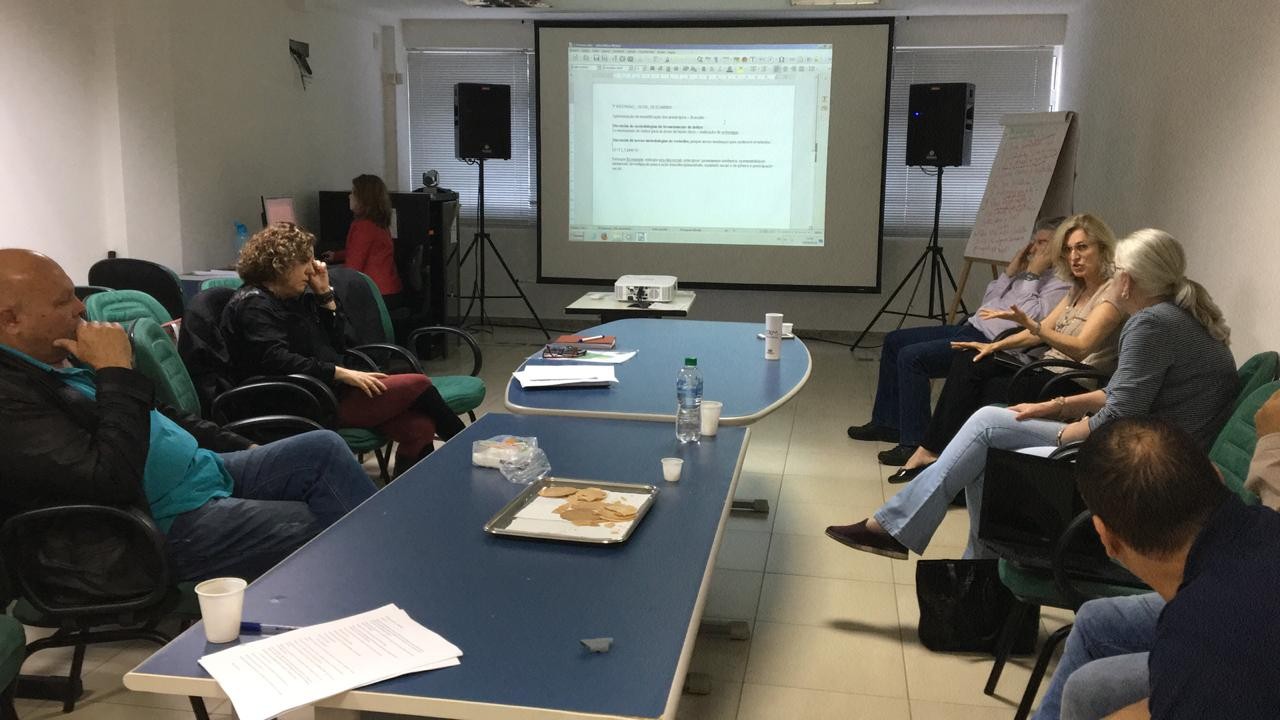 Regionais de saúde se reúnem em Maringá para traçar estratégias