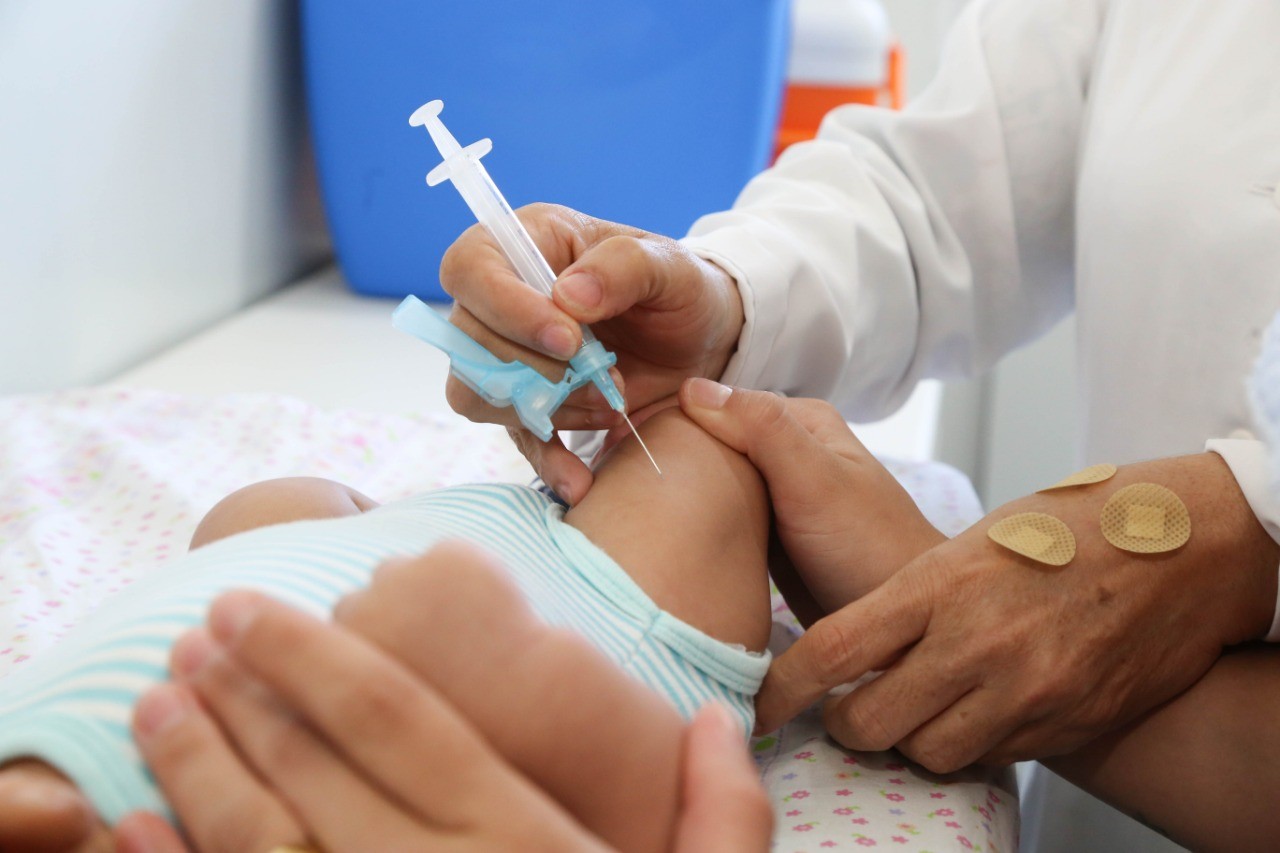 Mutirão de vacinação em Maringá vai até sexta-feira (28)