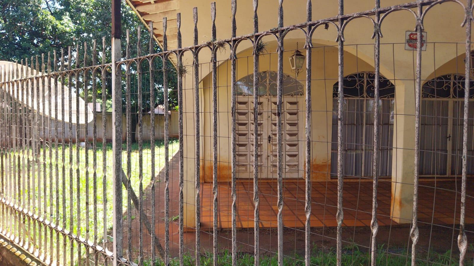 Homem atacado por pitbulls em Maringá tem braço amputado e segue em estado grave