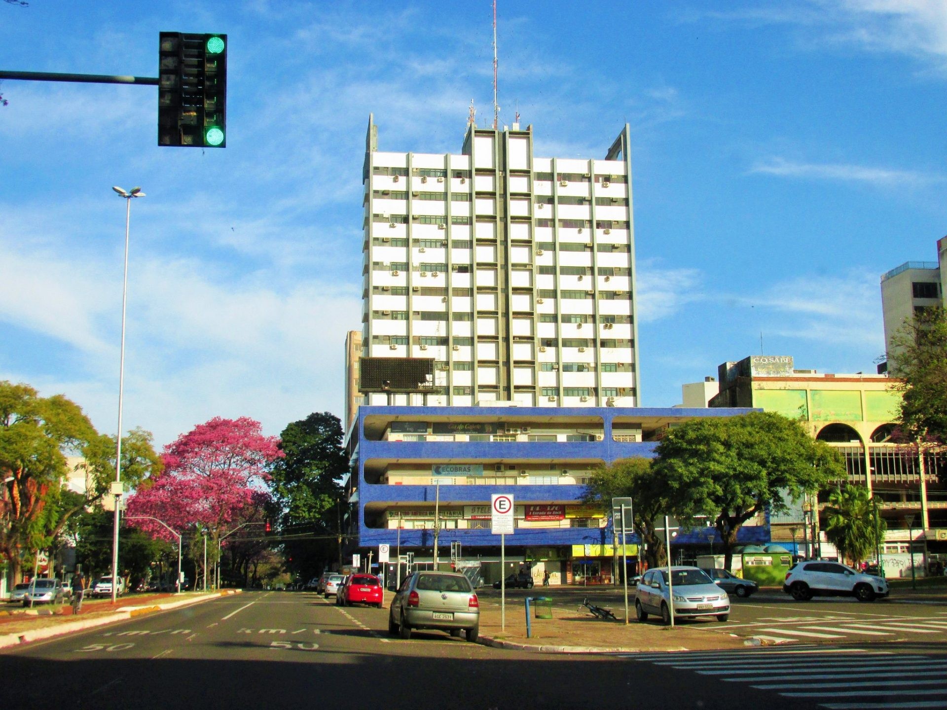 Tempo segue firme nesta terça-feira (26) com máxima de 30°C em Maringá
