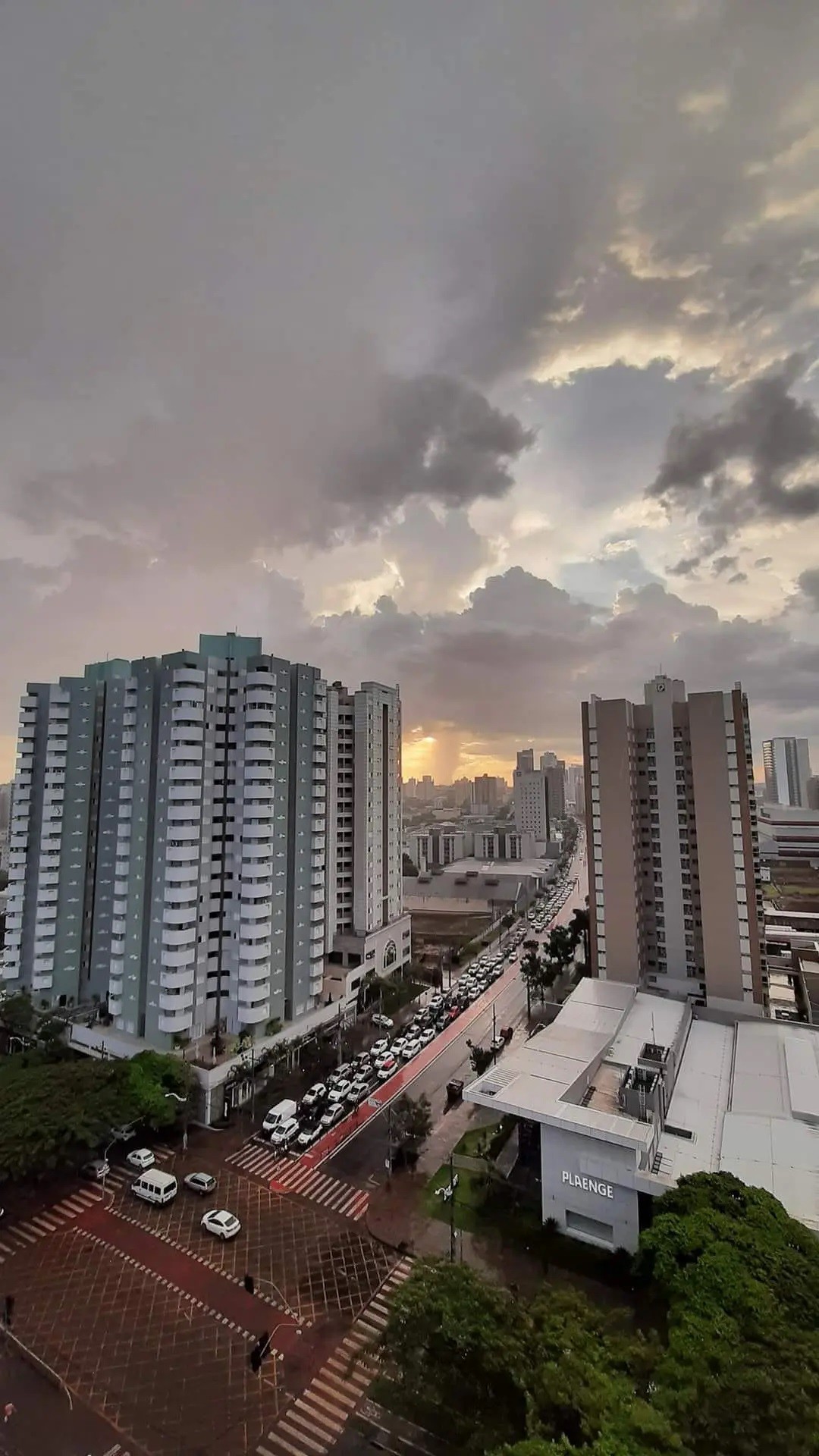 Avanço de frente fria pode voltar a provocar chuvas em Maringá, diz Simepar