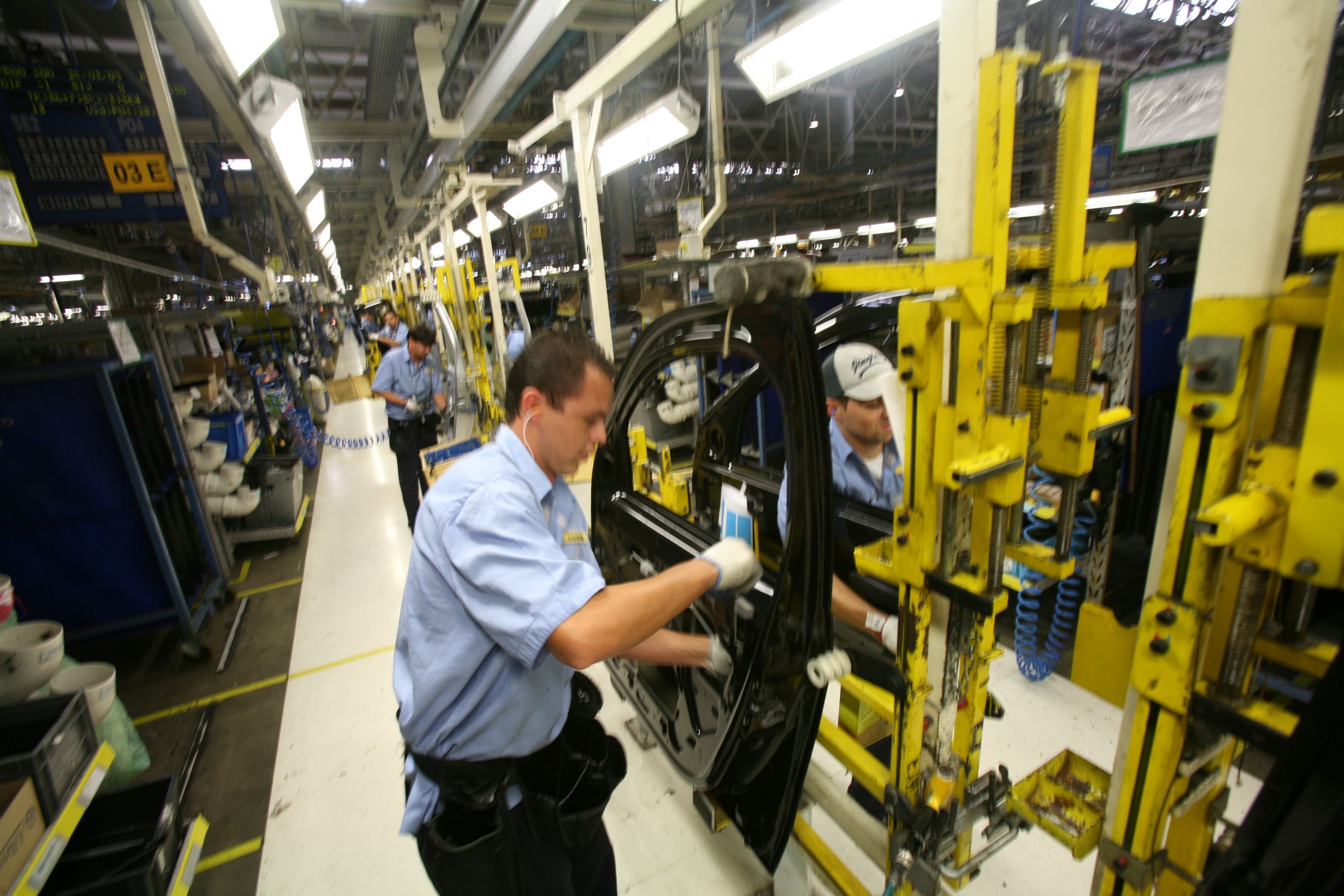 ‘Indústria ainda enfrenta tempestade, mas com previsão de tempo bom, em breve’