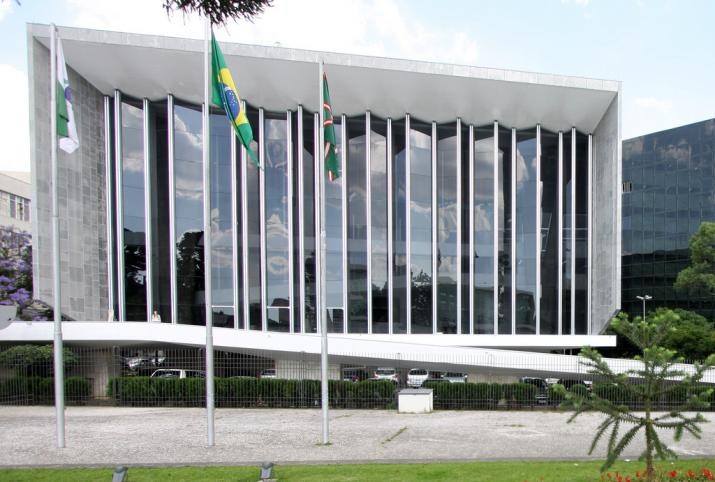 PEC do fim da aposentadoria tem parecer favorável na CCJ da Assembleia Legislativa