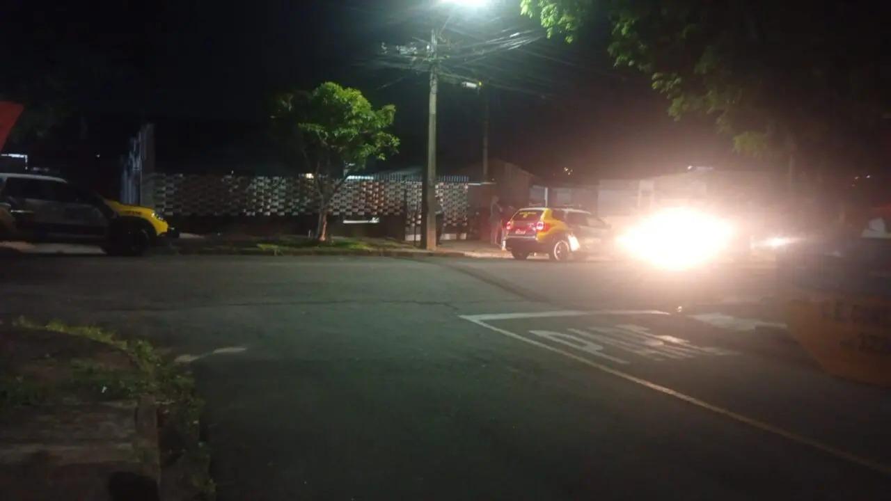 Motociclista que exibiu partes íntimas para adolescente em Maringá é preso pela PM