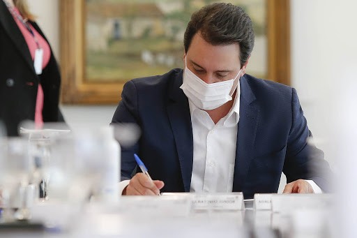 Decreto estadual proíbe confraternizações com mais de dez pessoas