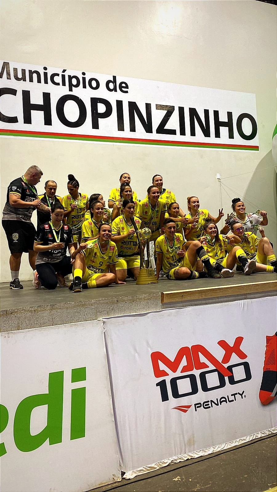 Maringá Seleto é campeã do Paranaense Feminino de Futebol de Salão
