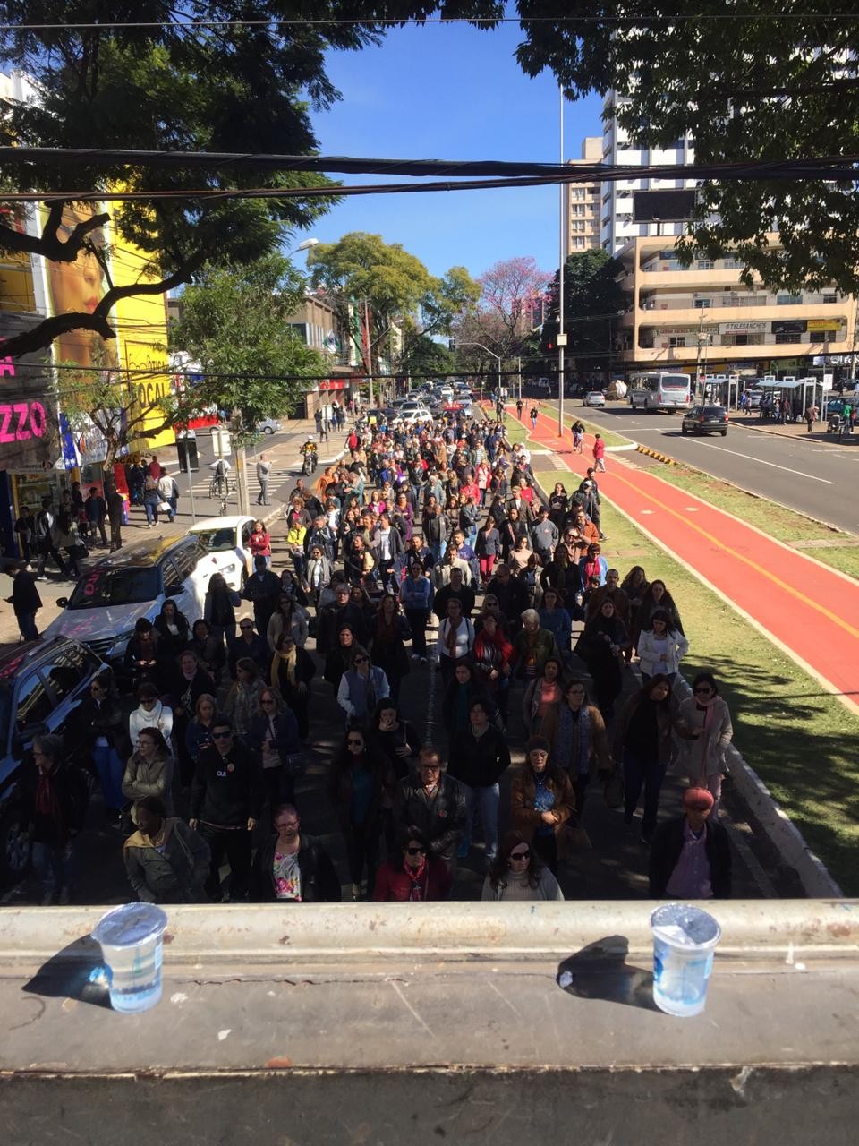 Servidores da Saúde realizam assembleia para decidir sobre a greve