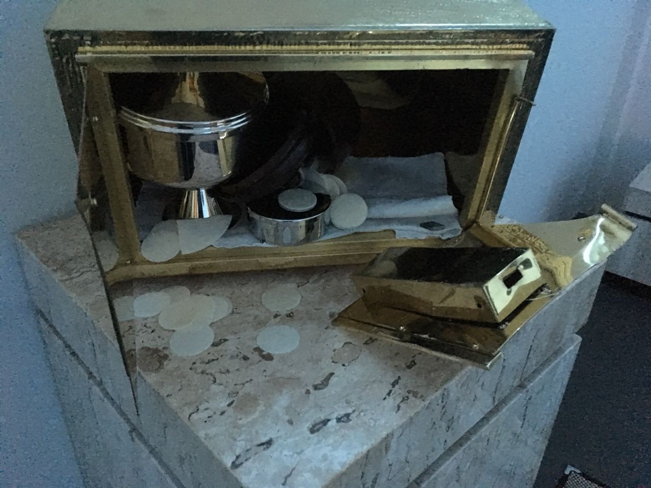 Paróquia de Marialva é invadida