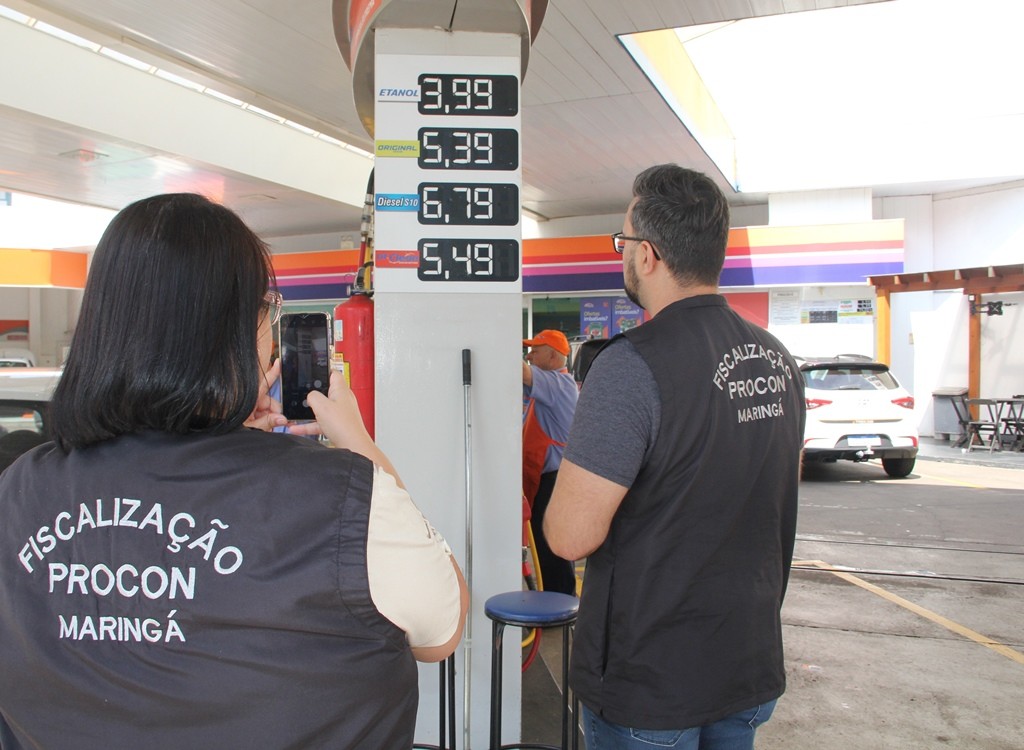 Procon de Maringá fiscaliza postos de combustíveis por reajuste de preços