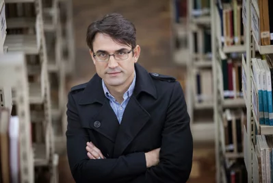 “A biblioteca é um mundo que precisa ser descoberto”, diz Rogério Pereira