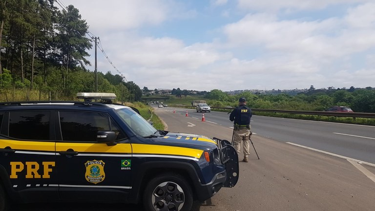 PRF encerra fiscalização com 93 motoristas autuados por embriaguez no Paraná