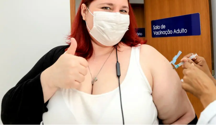 Maringá vacina apenas público de 2ª dose nesta segunda-feira (26)