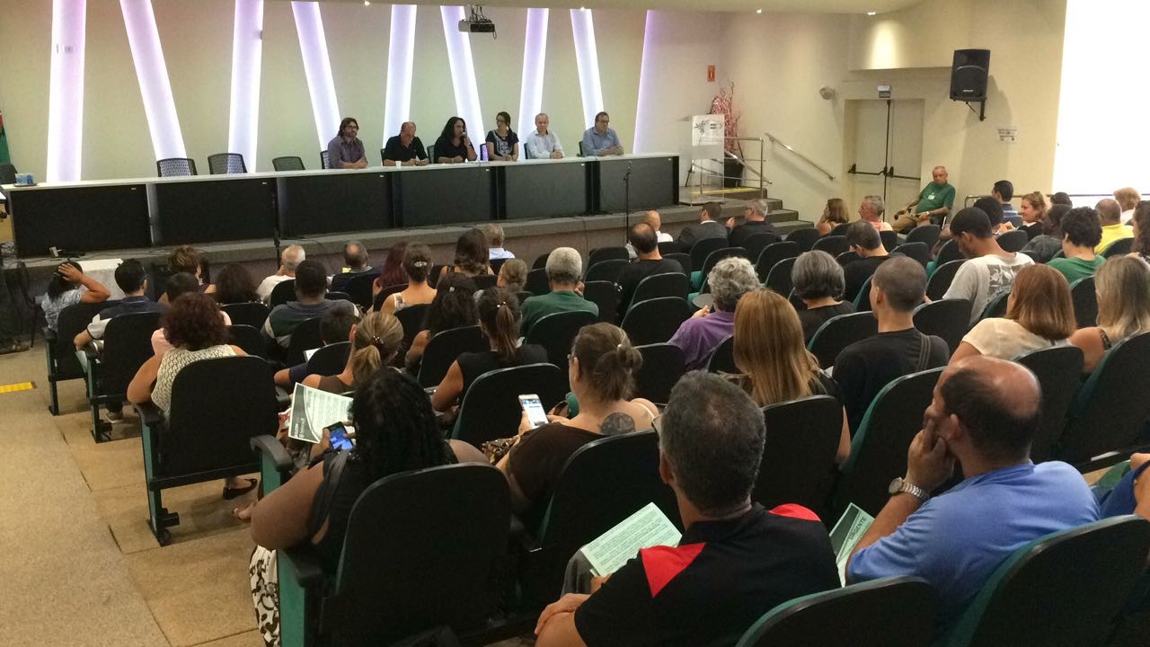 UEM apela à Justiça para garantir salários