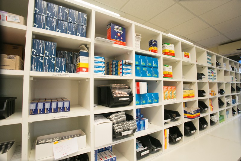 Farmácia Solidária de Maringá tem mais de 300 tipos de medicamentos para doação