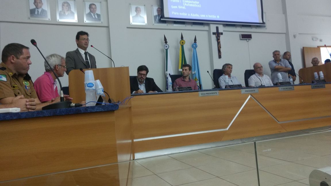 Audiência pública decide se cruzamentos com BR-376 ficam ou não abertos