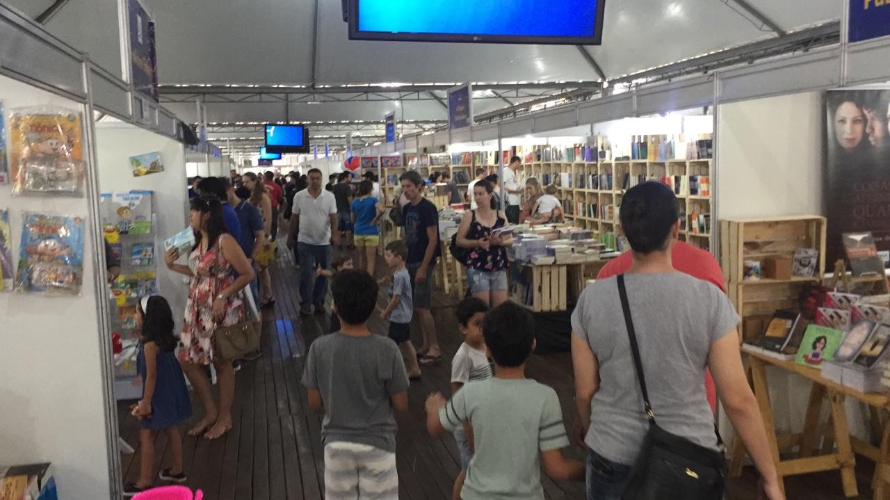 Flim conectou público aos escritores e literaturas atuais