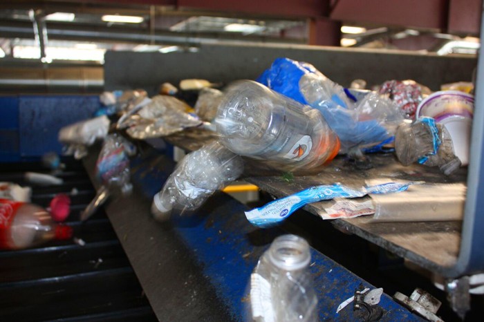 Estados Unidos enfrenta problemas com reciclagem de lixo