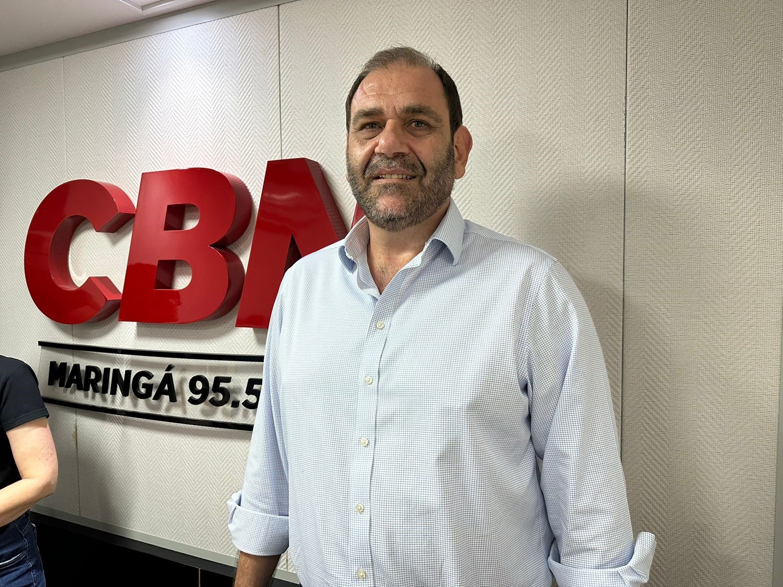 “Falta planejamento para evitar buracos e quedas de árvore”, diz Mário Verri