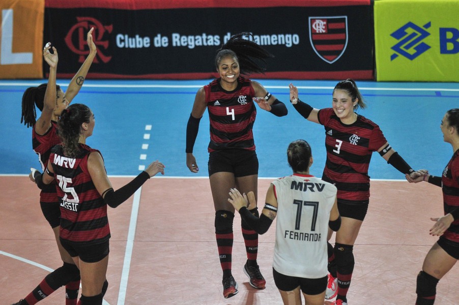Amavôlei perde para o Flamengo por 3 sets a 0