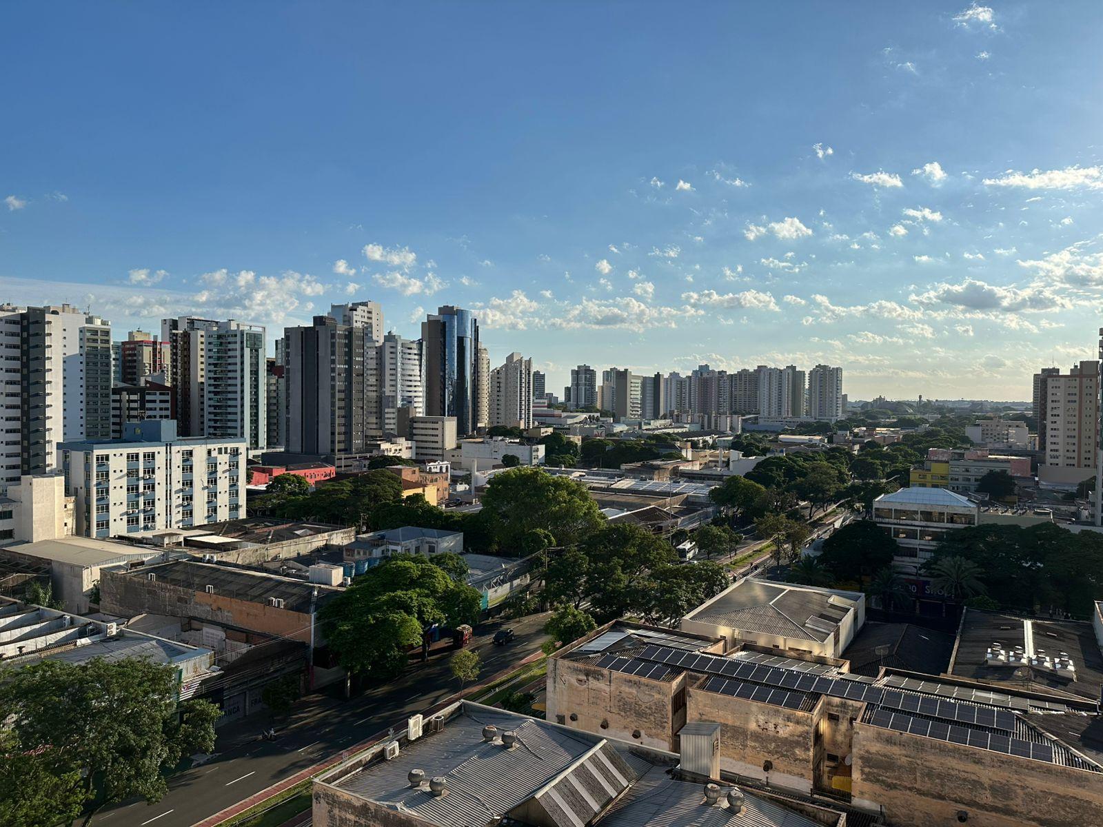Sem chuva prevista, Maringá terá máxima de 37º C nesta terça-feira (26)