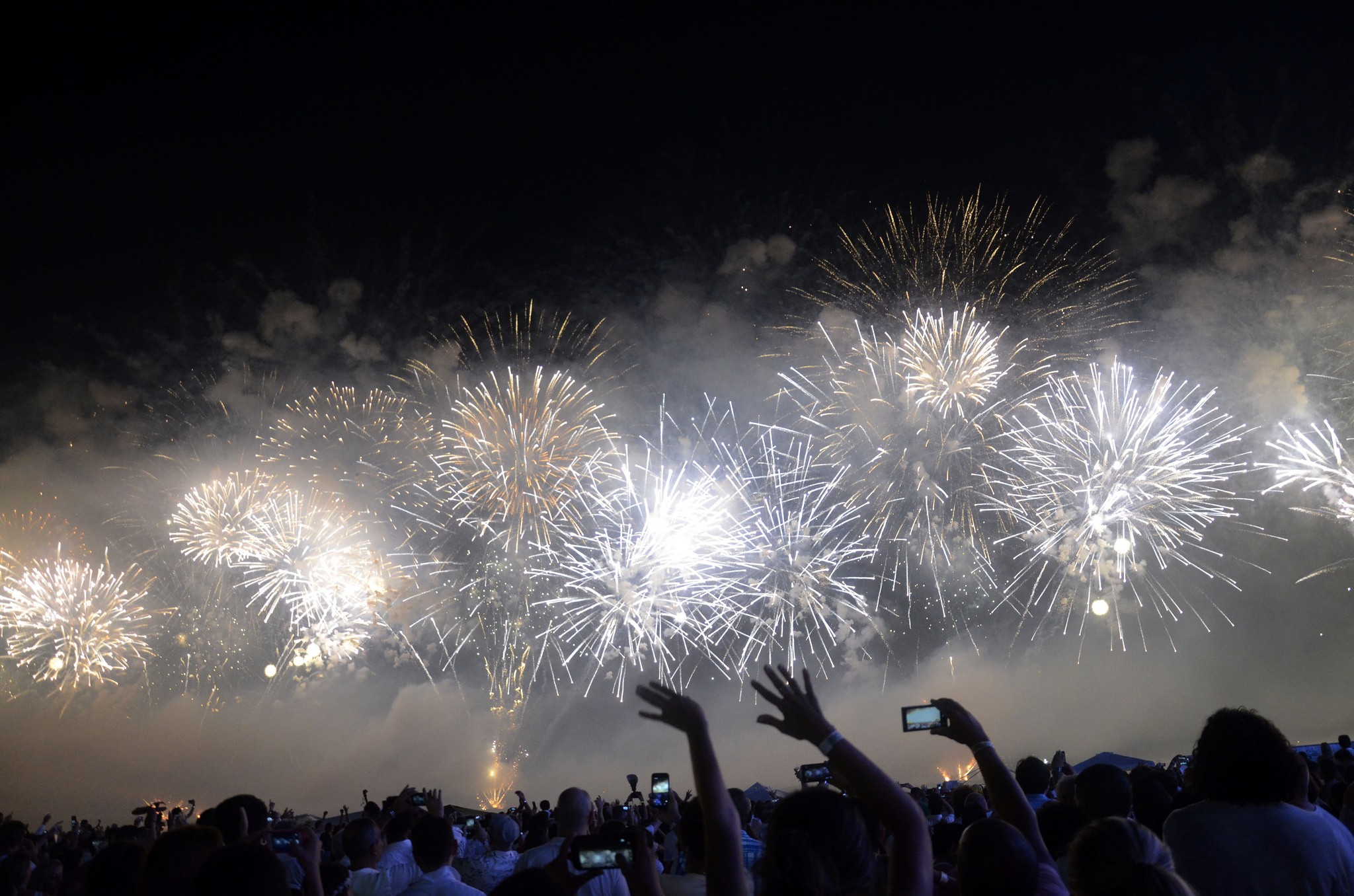Prefeitura revoga licitação para compra de fogos de artifício