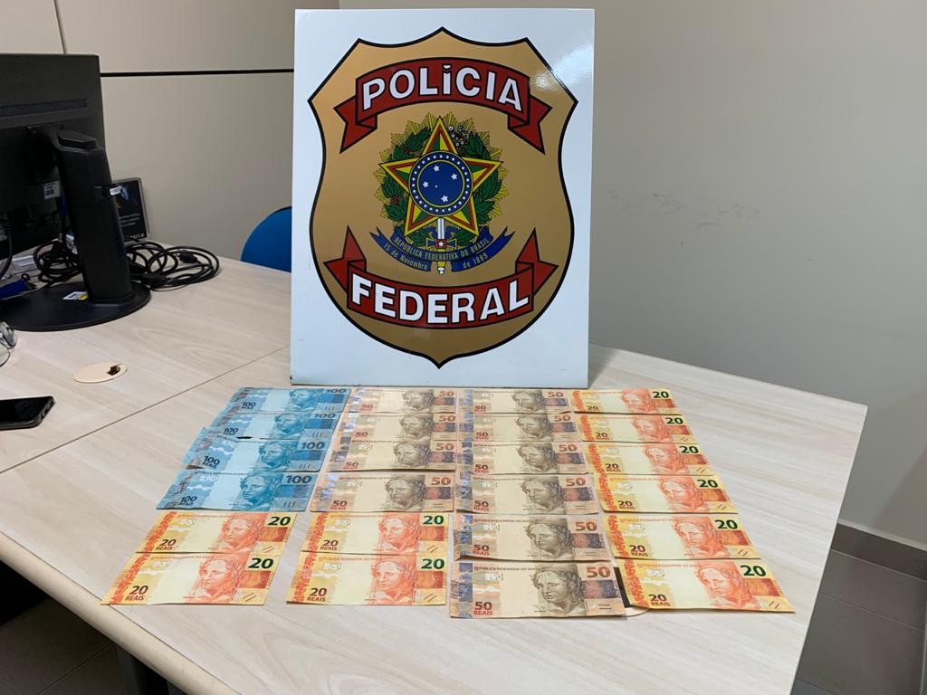 Acionada pelos Correios, PF apreende correspondência com notas falsas