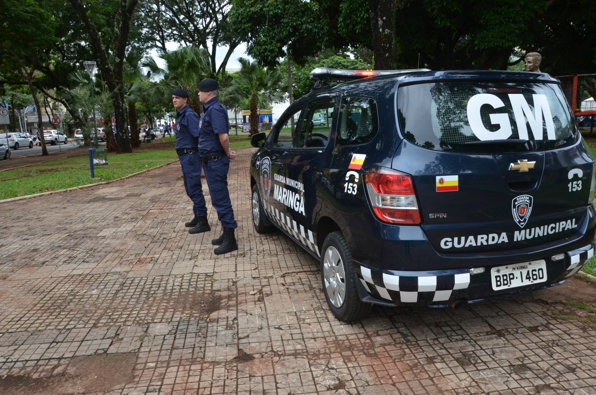 Guarda municipal retorna às ruas, mas não acompanha fiscalização