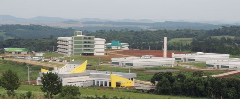 UFFS contrata professores