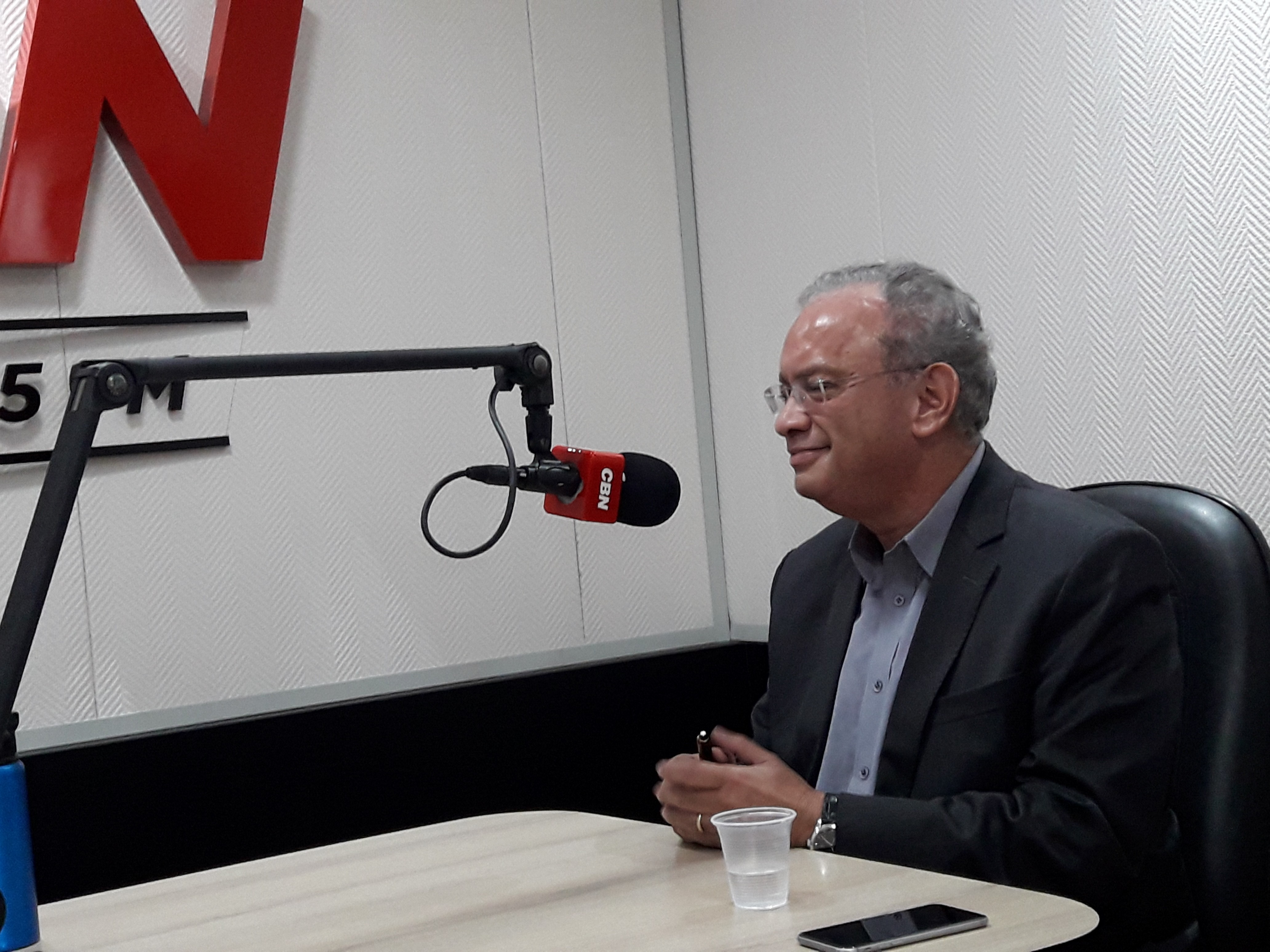 Indústria não precisa de subsídios, mas não ser atrapalhada