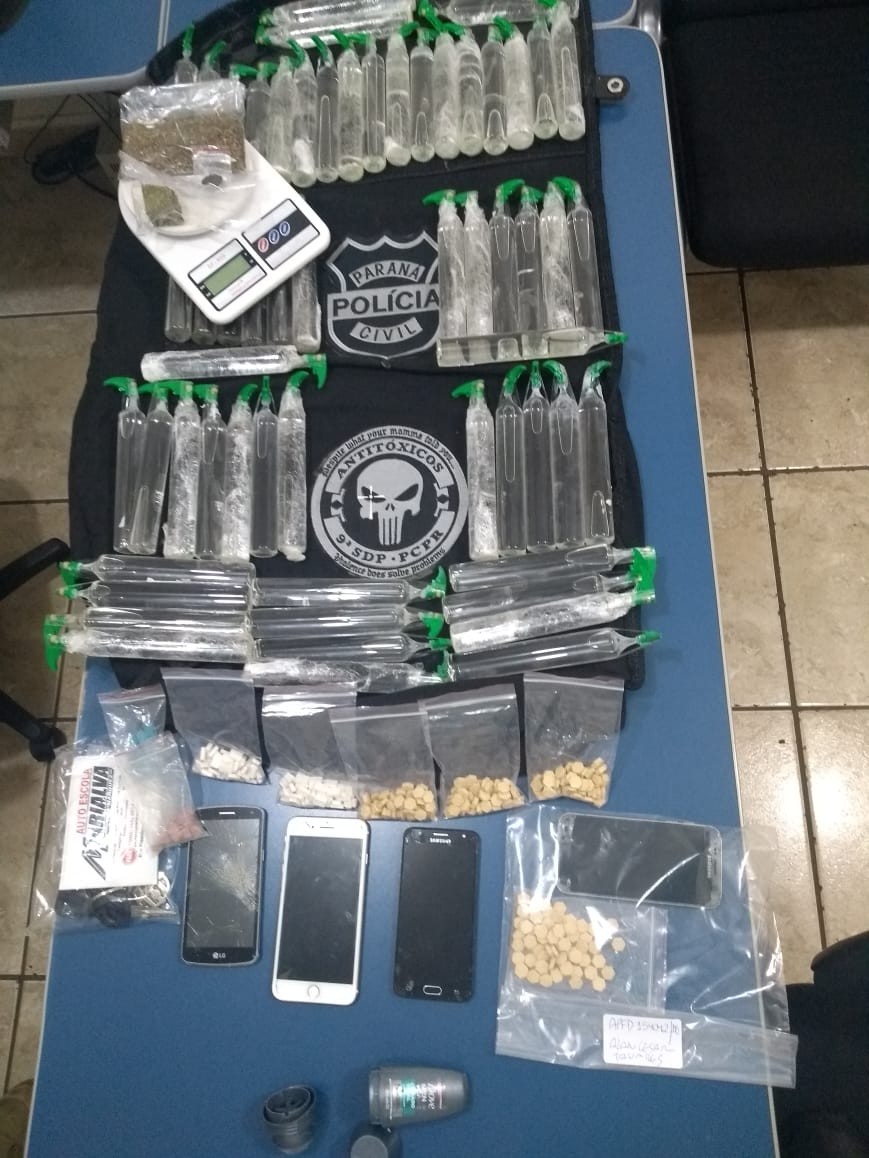 Quatro pessoas são presas em operação contra o tráfico