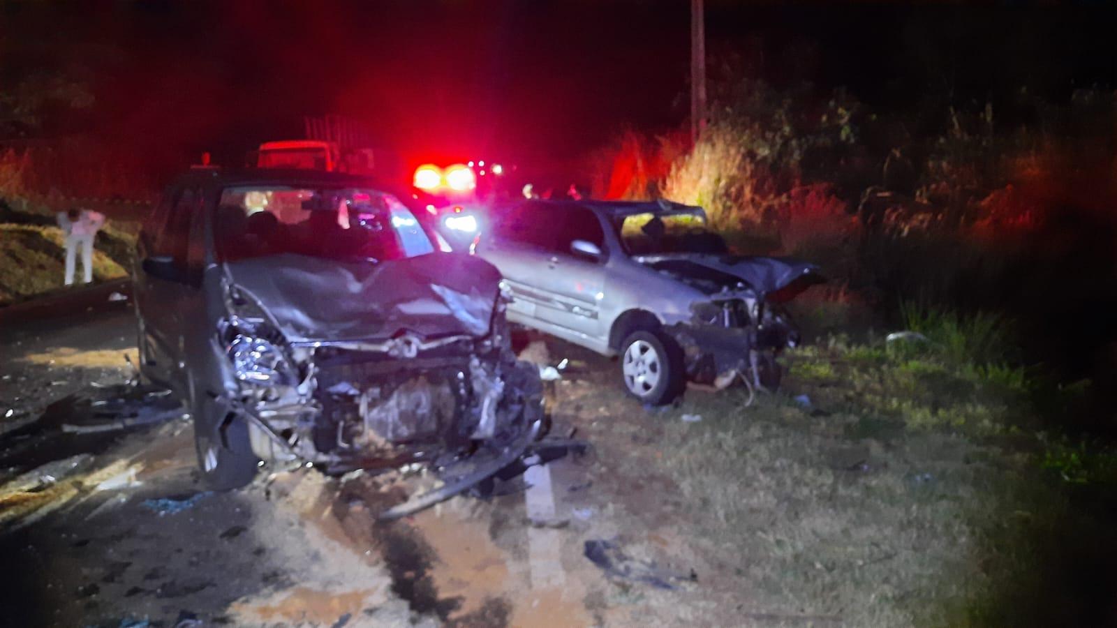 Uma pessoa morre e nove ficam feridas em acidente na PR-082