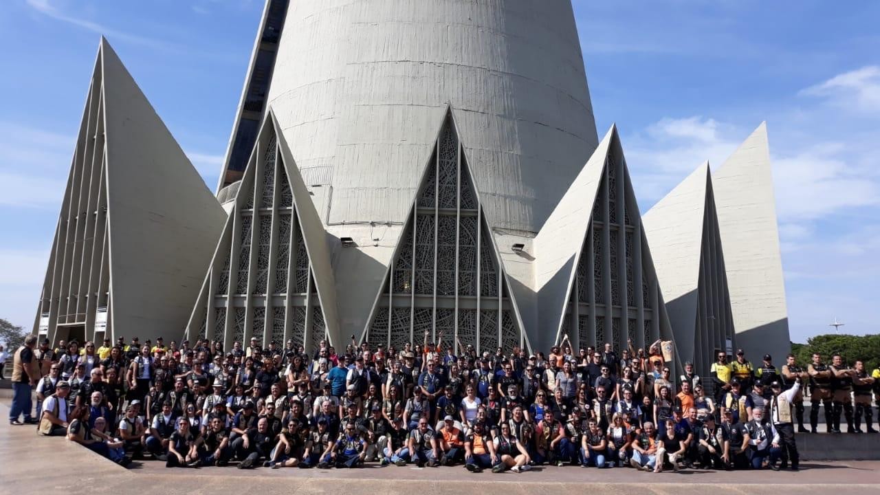 Encontro em Maringá atrai motociclistas de 40 cidades do país