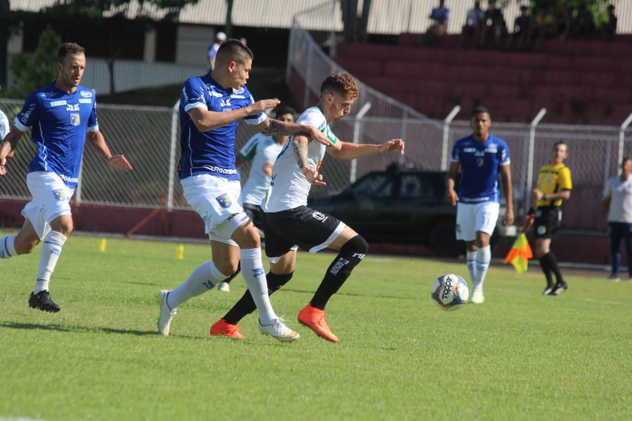 Maringá FC perde para o Foz do Iguaçu