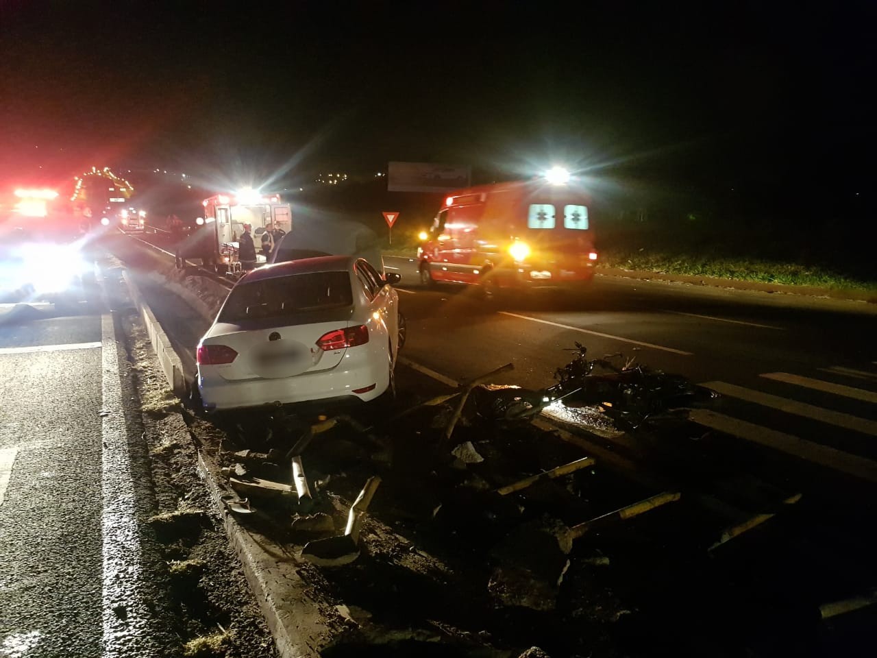 PRF atende dois acidentes simultâneos com motoristas embriagados