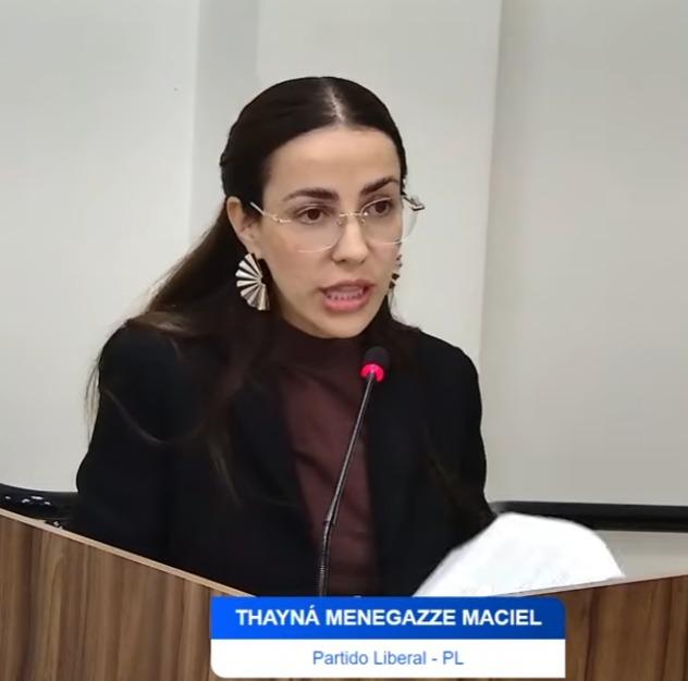 “Vereador não é profissão”, diz parlamentar que votou contra 13º e férias